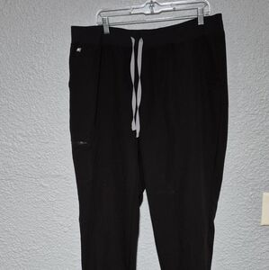 FIGS Technical Collection Pants